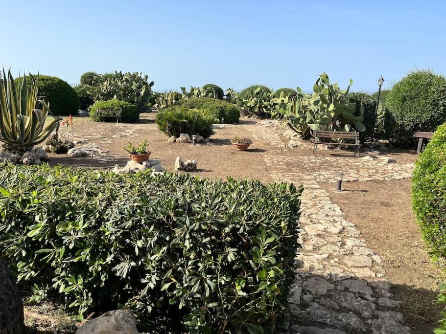 Villa Sebastian- Incomparabile Vista Sul Mare Plemmirio Luaran gambar